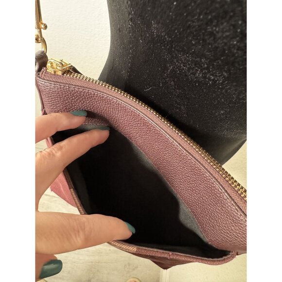 Coach Authentic Burgundy Stripe Canvas & Leather Crossbody Bag With Adjustable S - Picture 4 of 12